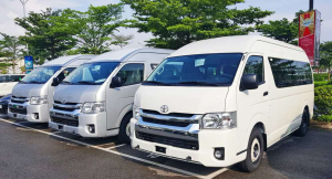 Travel Stasiun Jakarta ke Lampung, Executive Hiace Class